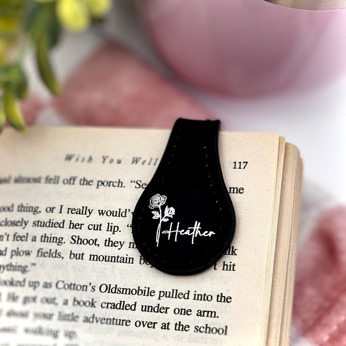 Custom Magnetic Leather Bookmark β Personalized Bookmark | Gift for Readers, Journals, or Bible Tabs - Embellish My Heart