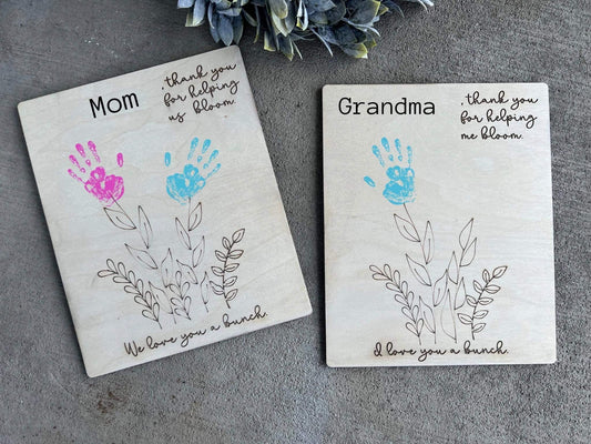 Mother’s Day DIY handprint sign - Embellish My Heart Crafts
