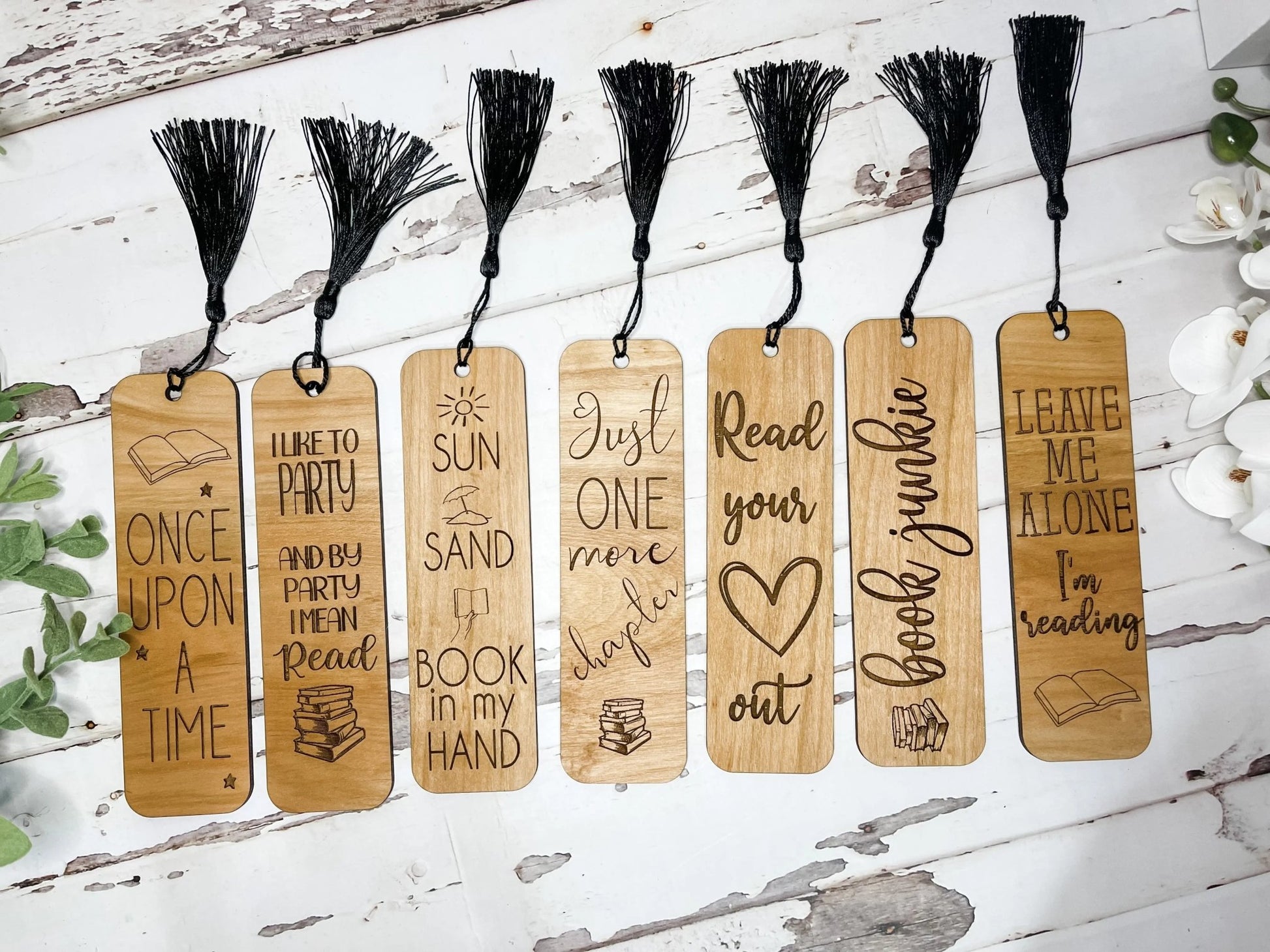 Wood Engraved Bookmarks, Book, Reading, Book Nerd, Read, Mom, Mama, I love you, Book Mark - Embellish My Heart Crafts